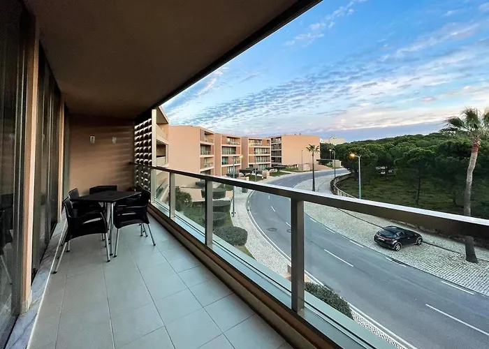 Herdade Dos Salgados, T3-11b2a, Lagoas, Albufeira * Gale (Albufeira)