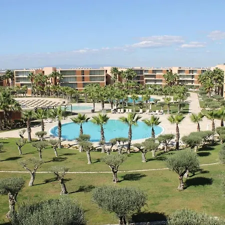 Herdade Dos Salgados, T3-11b2a, Lagoas, Albufeira Apartment *